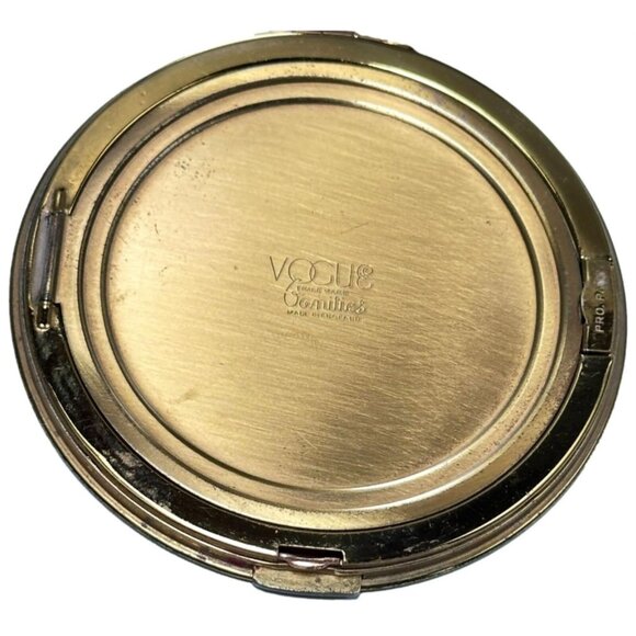 Vogue Vanities Exotic Bird Motiff Brass and Enamel Gold Tone Compact c1940s - Picture 5 of 9